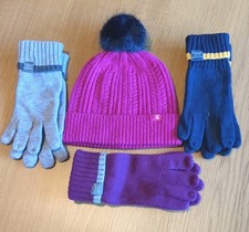 Joules pink Hat And  3 pairs Gloves 