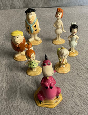 A FULL SET OF 7 LIMITED EDITION JOHN BESWICK "FLINTSTONES" FIGURES.