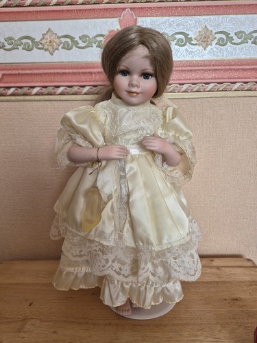 Cinderella porcelain doll - 14",