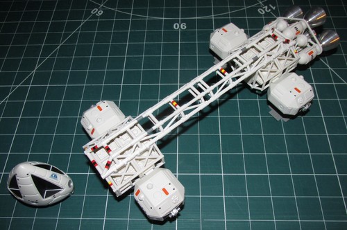 Sixteen space 1999 eagle - 12,