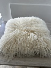 CREAM SHEEPSKIN CUSHION COVER