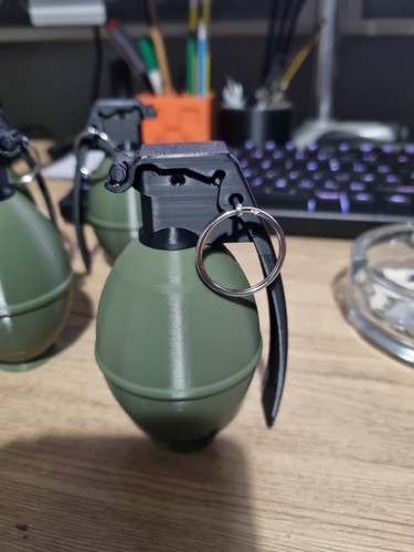 M26 grenade full - full, scale