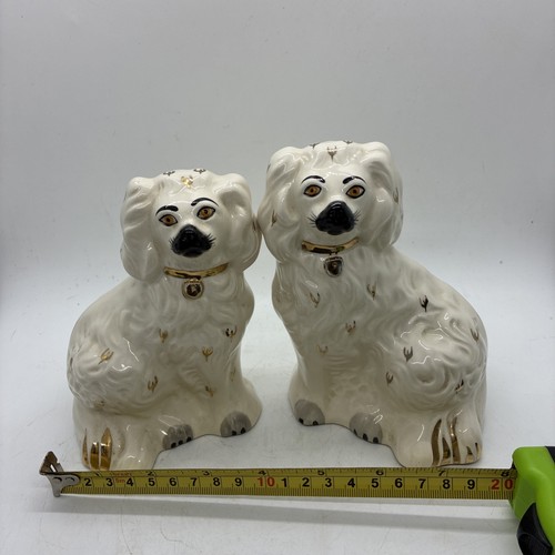 Pair vintage royal doulton - of,