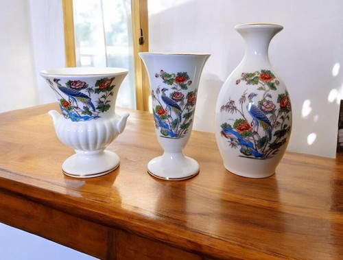 Selection three small - of,