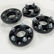 4x Black Wheel Spacers & Bolts