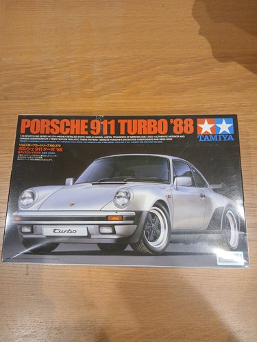 Tamiya porsche 911 turbo - 1:24,
