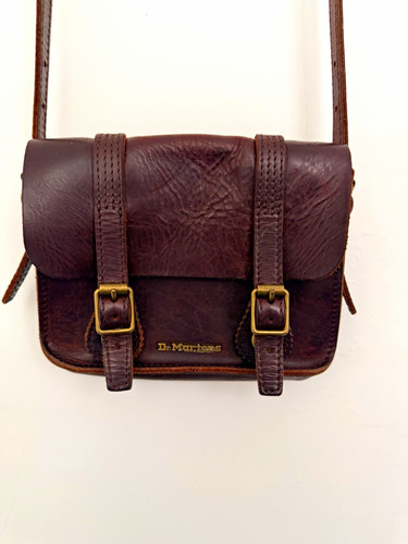 Stunning martens 7 inch - stunning, 7-inch
