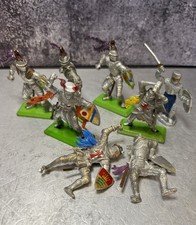 5x Britains Deetail Knights