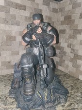 Gears of War 3 Marcus Fenix Collectors Figure Limited Edition Statue Epic Games