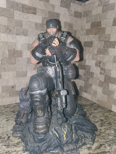 Gears war marcus - war, 3