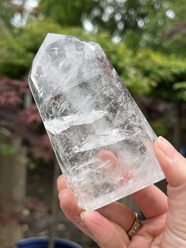 Clear quartz point wand - clear,