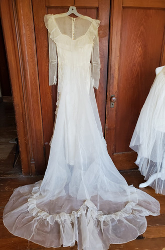 1940s long sleeve organza - sleeve,