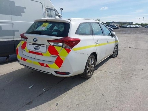 2018 toyota auris icon - auris, estate