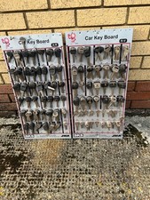 KEY CUTTING MACHINE/KEY BLANKS