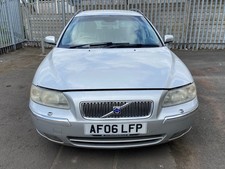 VOLVO V70 MK2 XC70 MK1 FRONT BUMPER GRILLE ONLY 2001 - 2007