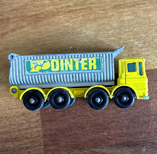 Matchbox 69 erf 8 - 1-75, no.69