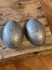 Vintage Crackle-Design Traditional Metal Easter Egg Mould - Two Part - Great!