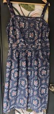 Woman’s Lightweight Denim Ditsy Floral Pinafore Dress Tu Size 20