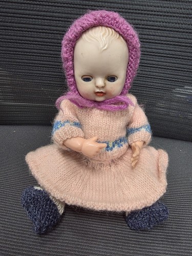 Rosebud suck thumb doll - a,