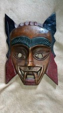 Wooden carved tribal mask wall mountable 
