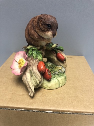 Teviotdale mouse with - mouse, dog