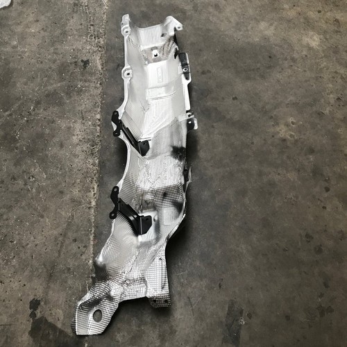 Renault trafic under floor - under,