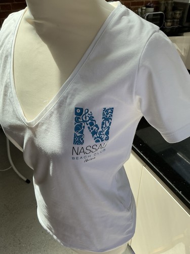 Shirt from the famous nassau - shirt,