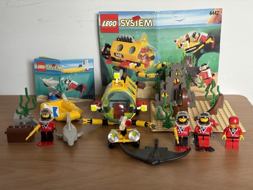 Lego town sets sting - town,