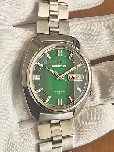 Vintage 1974 seiko - 5, actus