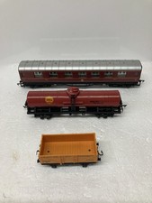 Selection Of Railway Carriages Hornby Etc