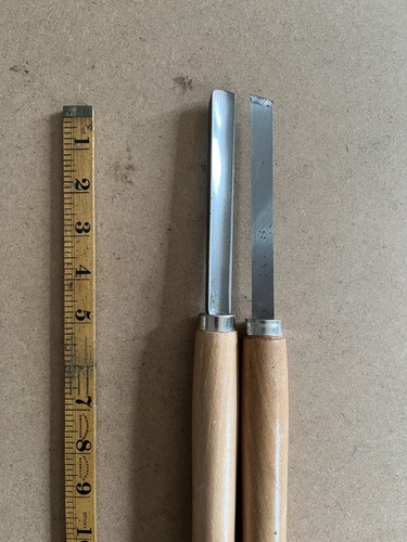 Large wood turning - 2x, chisels