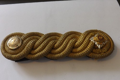Military badge shoulder - military,