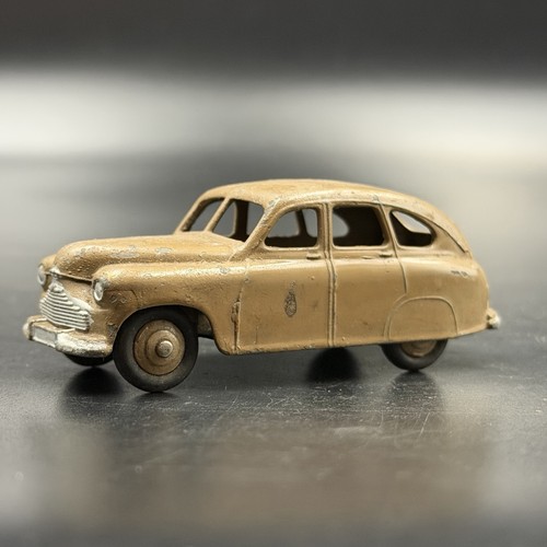 Vintage dinky toys 40e brown - dinky,