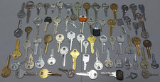 Old Keys Bundle 70x Vintage &