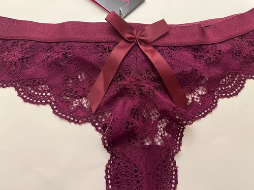 Bnwt senza thong - la, 14