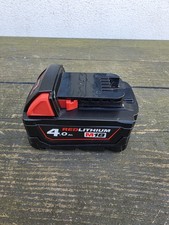 Milwaukee M18B4 18V 4.0Ah Red