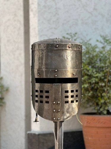 Monty python black knight - python,
