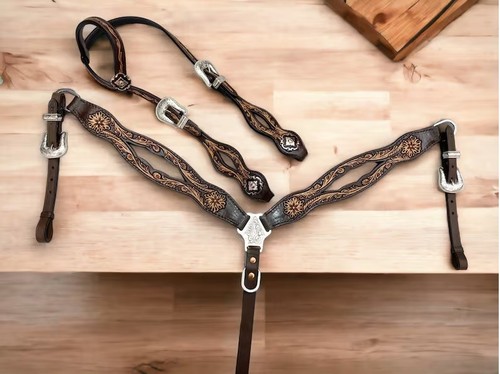 Premium horse show saddle tack - premium,