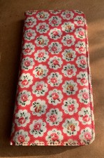 CATH KiDSTON RED FLORAL KEMPTON ROSE TRAVEL WALLET DOCUMENT  HOLDER ,OilCLOTH.