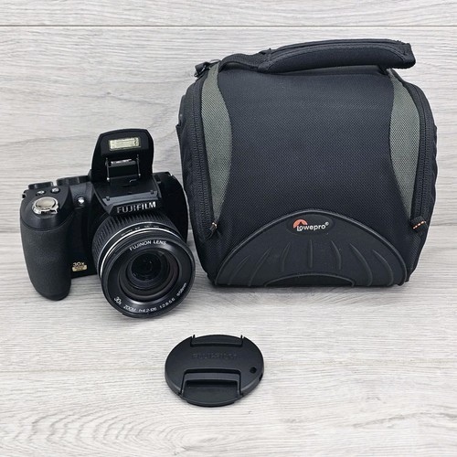 Fujifilm finepix hs10 3mp - fujifilm,