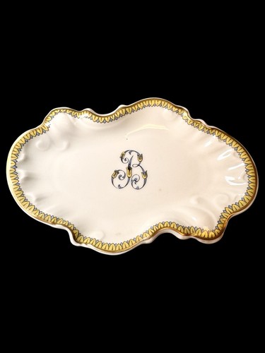 Vintage monogrammed scallop - vintage,