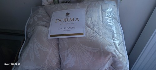 Dorma luxe palms bedspread - luxe,