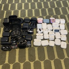 Bluetooth Earbuds Bundle