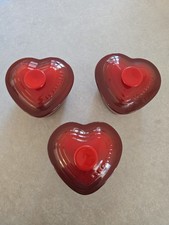 Le creuset Cherry Red Heart