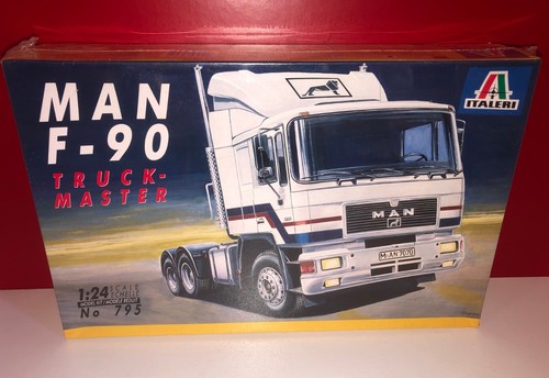Italeri model truck man - model,