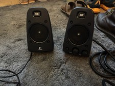 Logitech Z623 2.1 Speaker System with Subwoofer 200W - Black