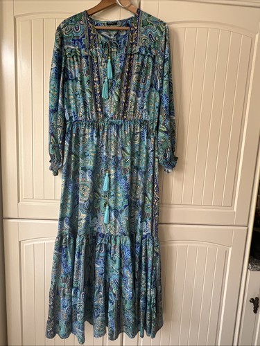 Roman dress size - size, vibrant