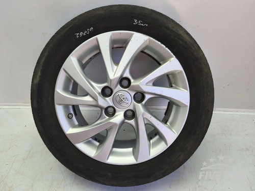 Toyota auris r16 - toyota,