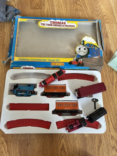 Hornby thomas and friends - thomas,