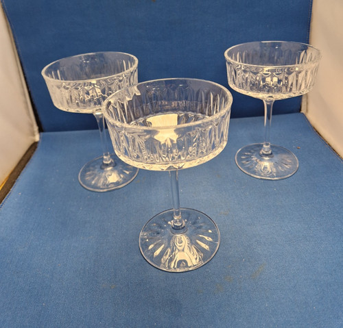 Champagne coupe glasses - 3,